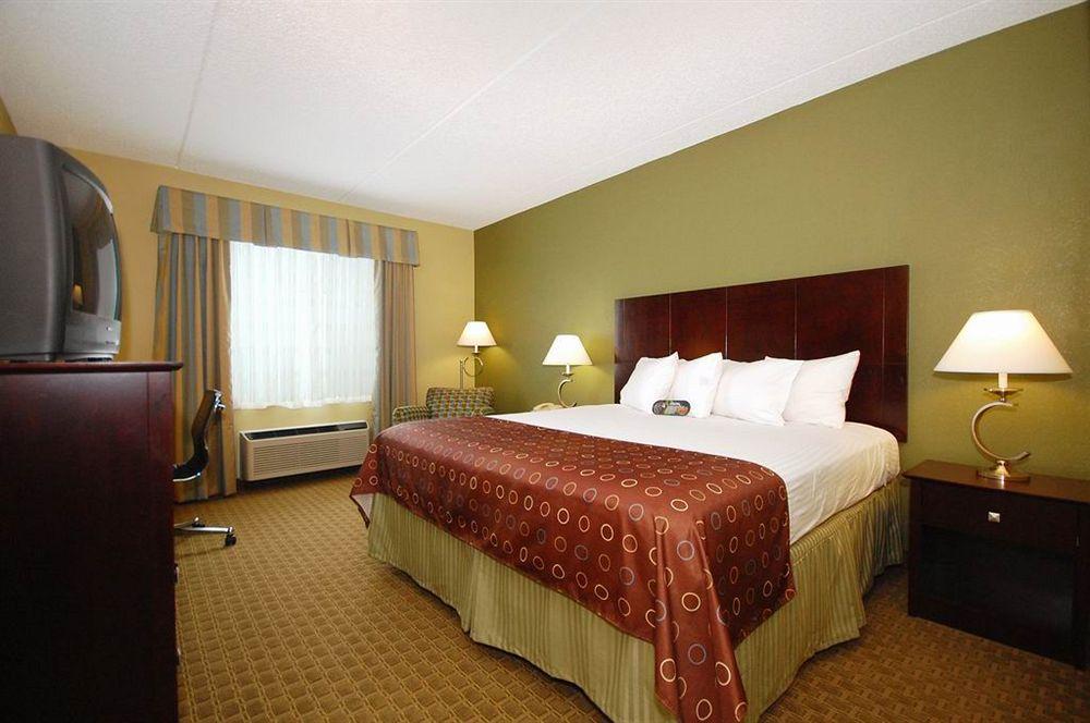Best Western Airport Inn & Suites Cleveland Brook Park Rom bilde
