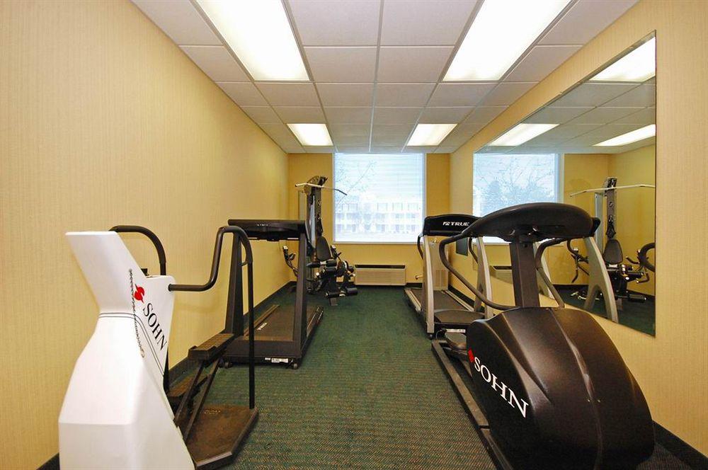 Best Western Airport Inn & Suites Cleveland Brook Park Eksteriør bilde