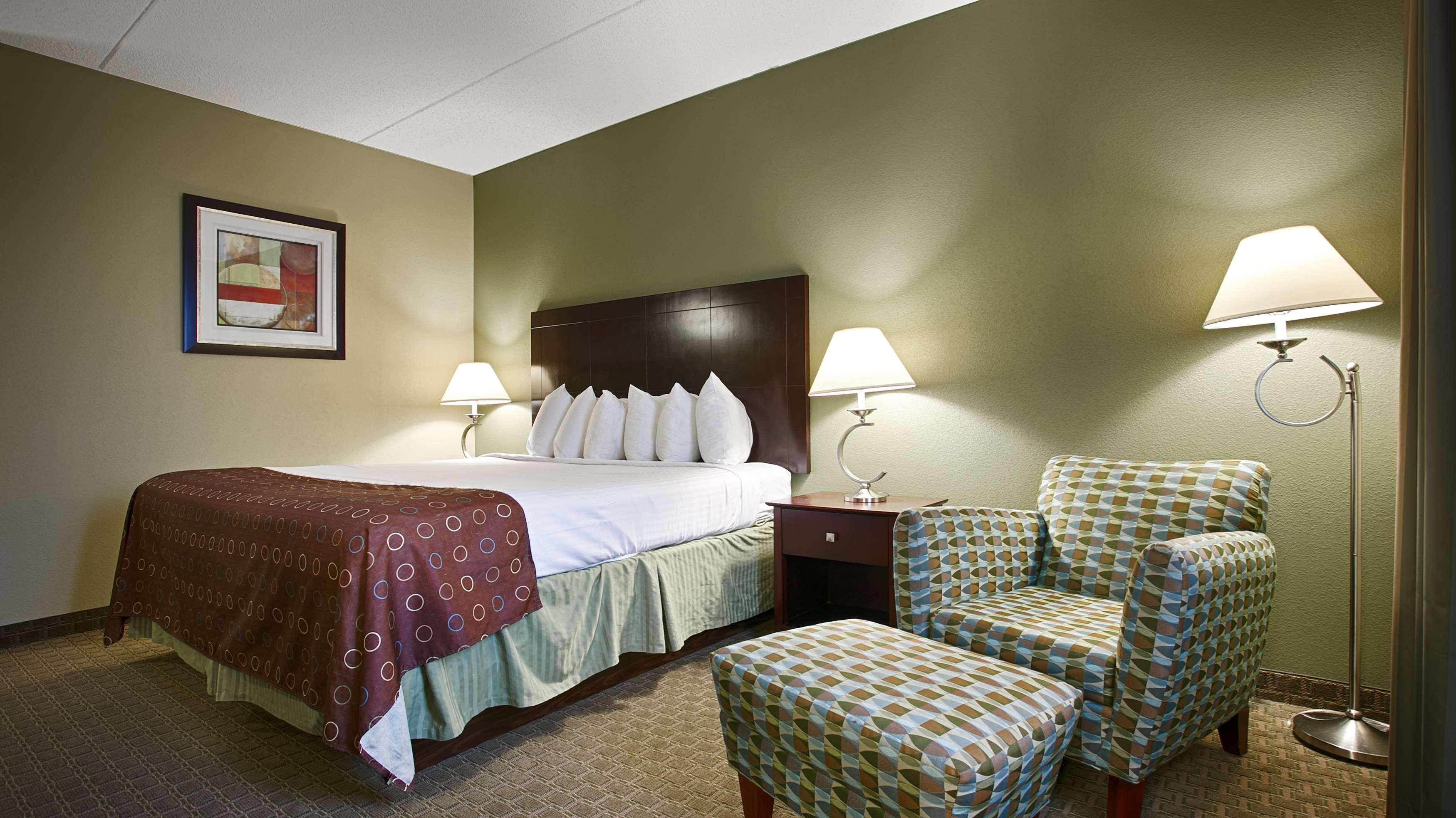 Best Western Airport Inn & Suites Cleveland Brook Park Eksteriør bilde