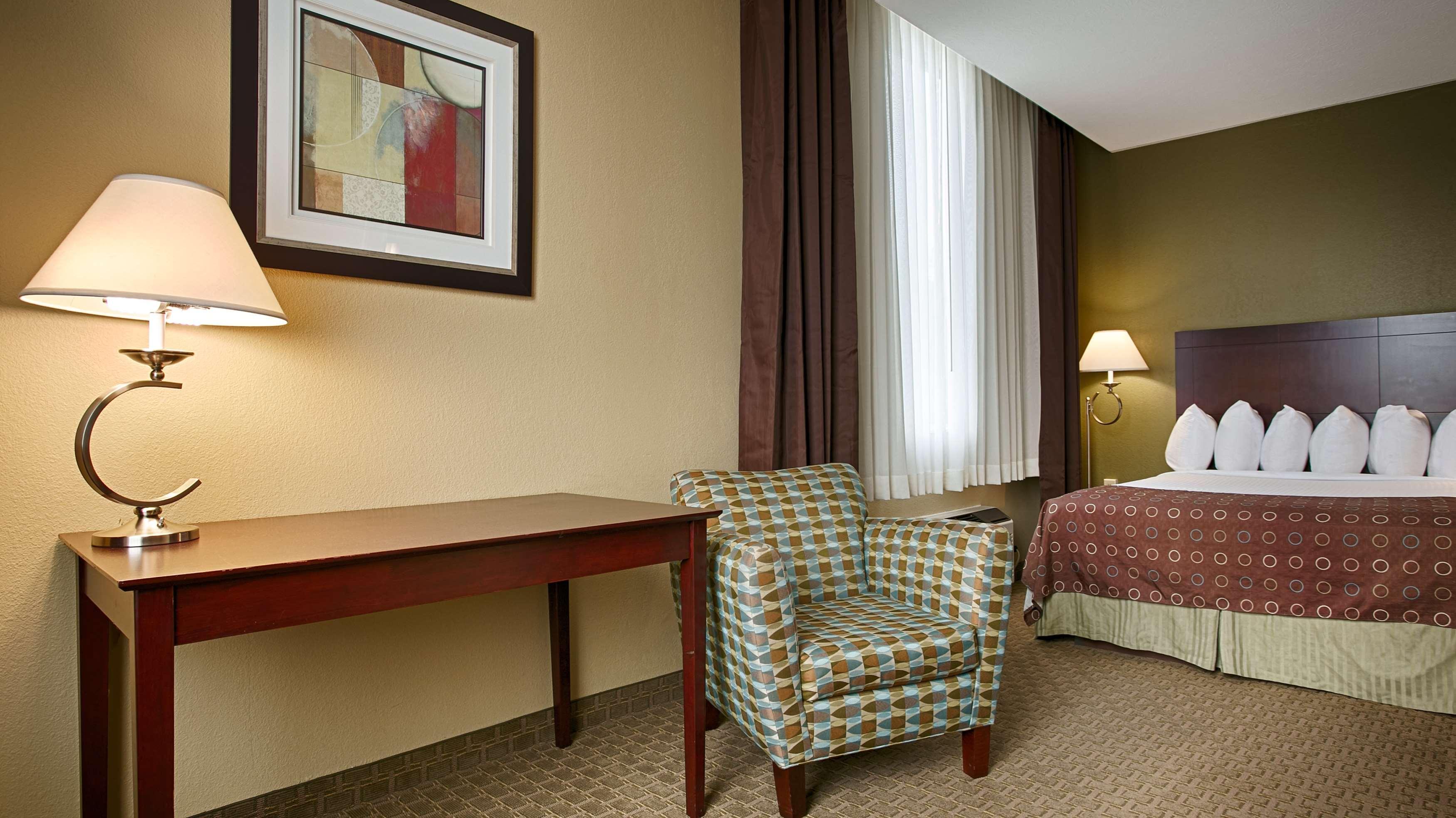 Best Western Airport Inn & Suites Cleveland Brook Park Eksteriør bilde