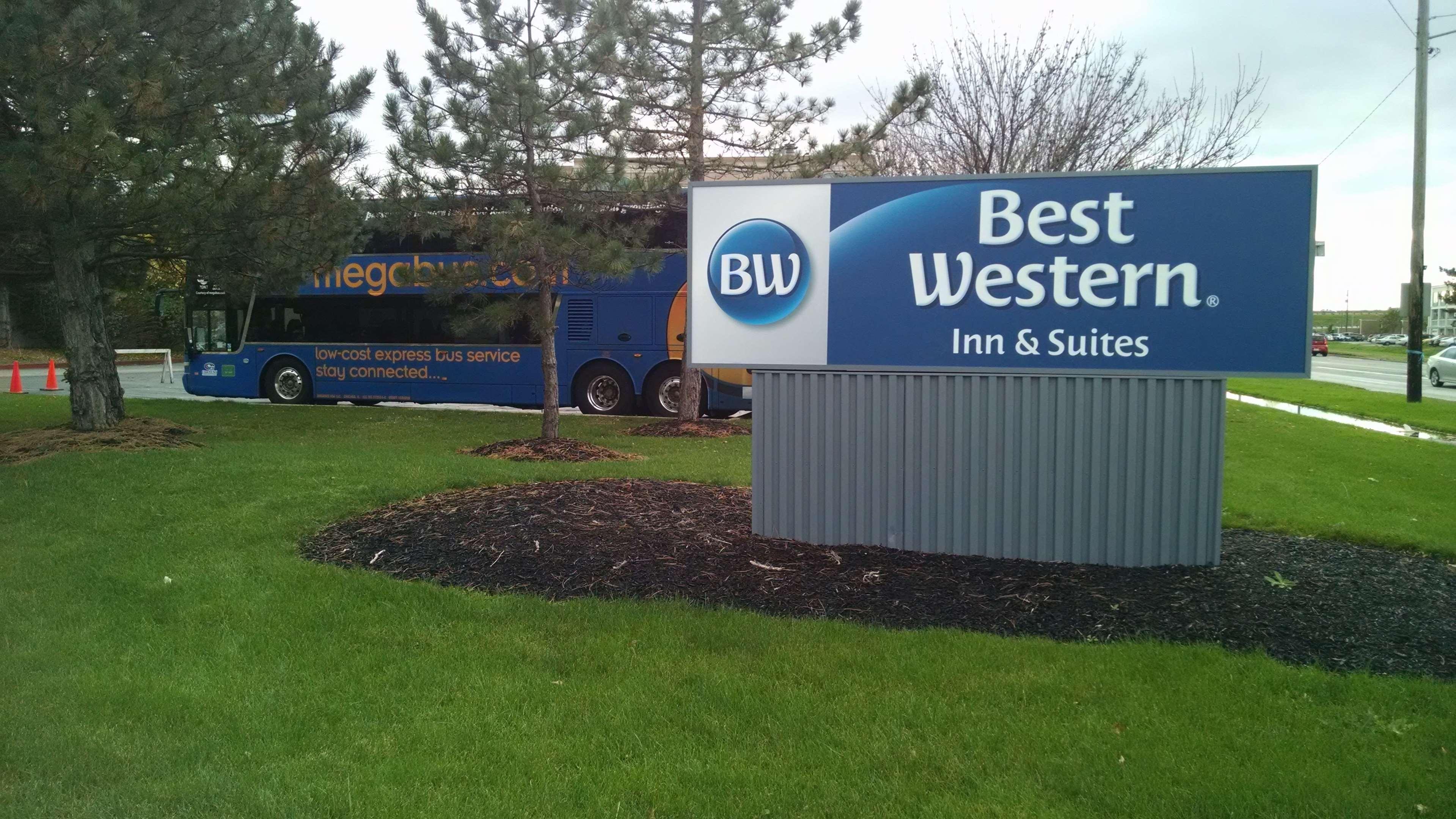 Best Western Airport Inn & Suites Cleveland Brook Park Eksteriør bilde