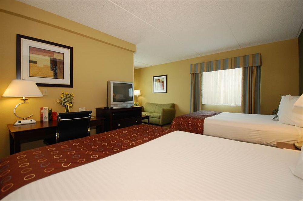 Best Western Airport Inn & Suites Cleveland Brook Park Rom bilde